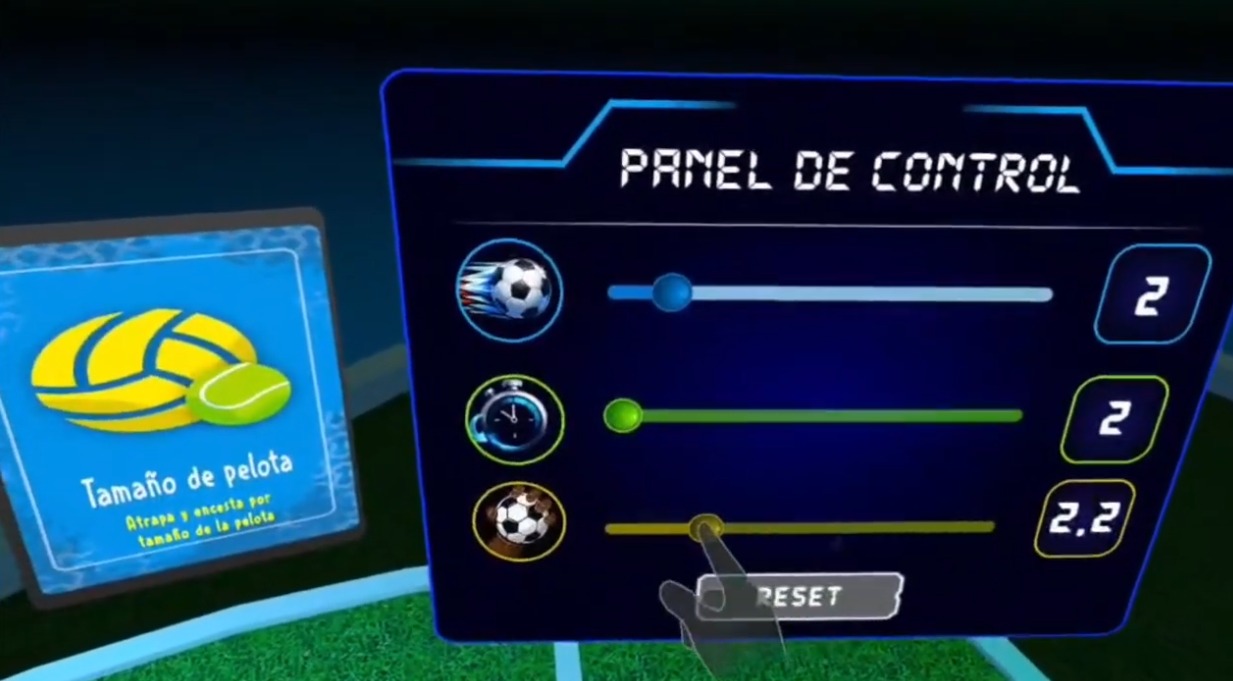 Panel de control de Fútbol Sin Barreras VR para ajustar la velocidad del balón y el tiempo entre un balón y otro